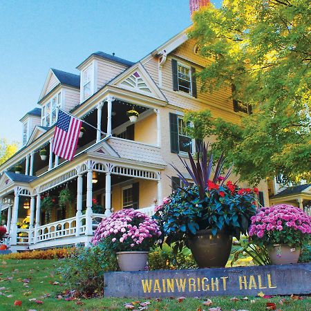 Wainwright Inn グレート・バリントン エクステリア 写真