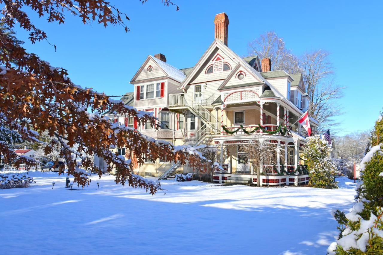 Wainwright Inn グレート・バリントン エクステリア 写真